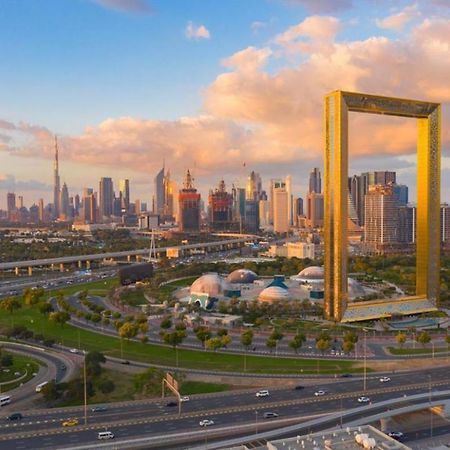 Dxb Hostel Near Adcb Metro Station Dubai Exteriör bild